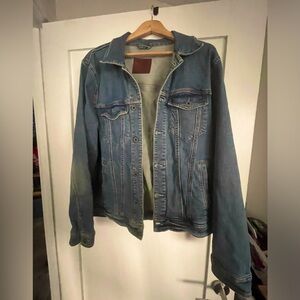 A&F Jean Jacket XL